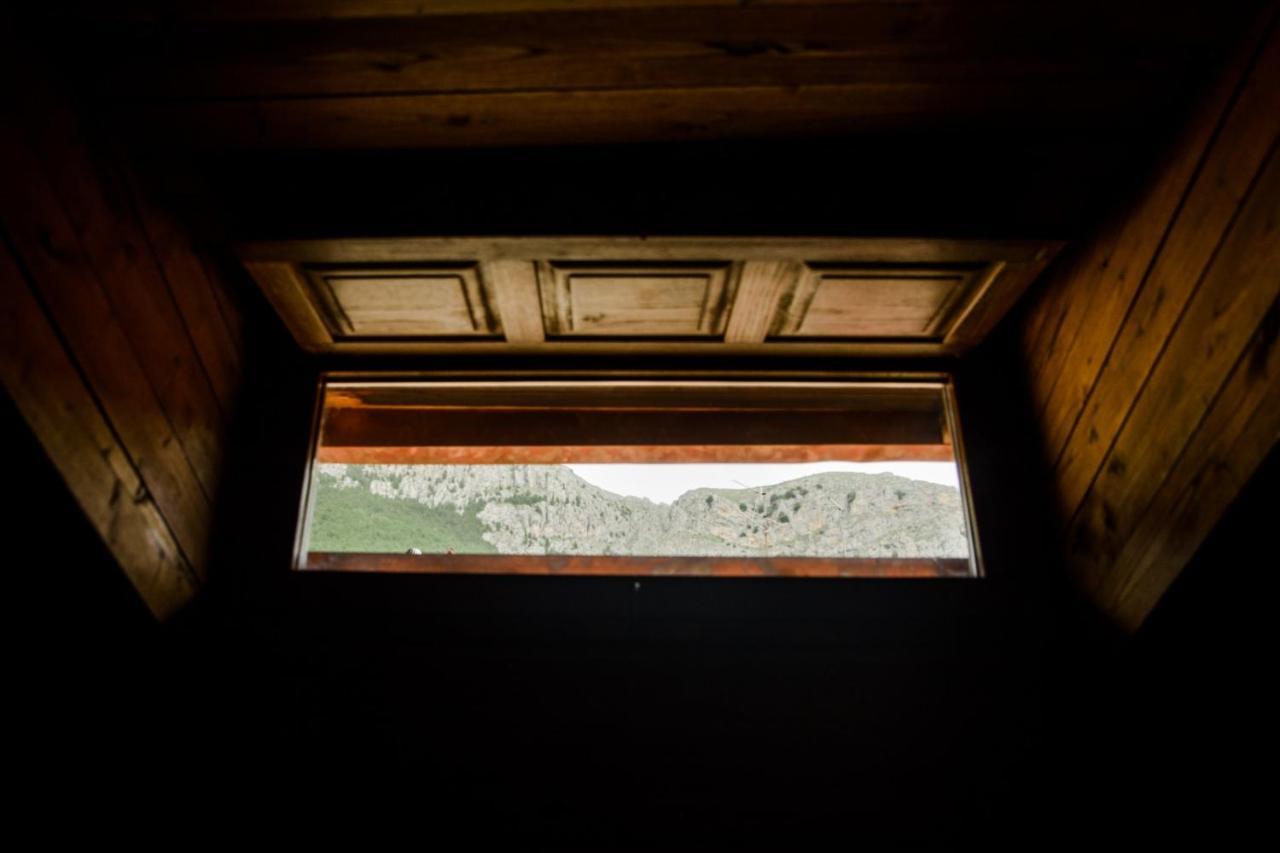 Lavistadeisogni Monte Morrone チェラーノ エクステリア 写真